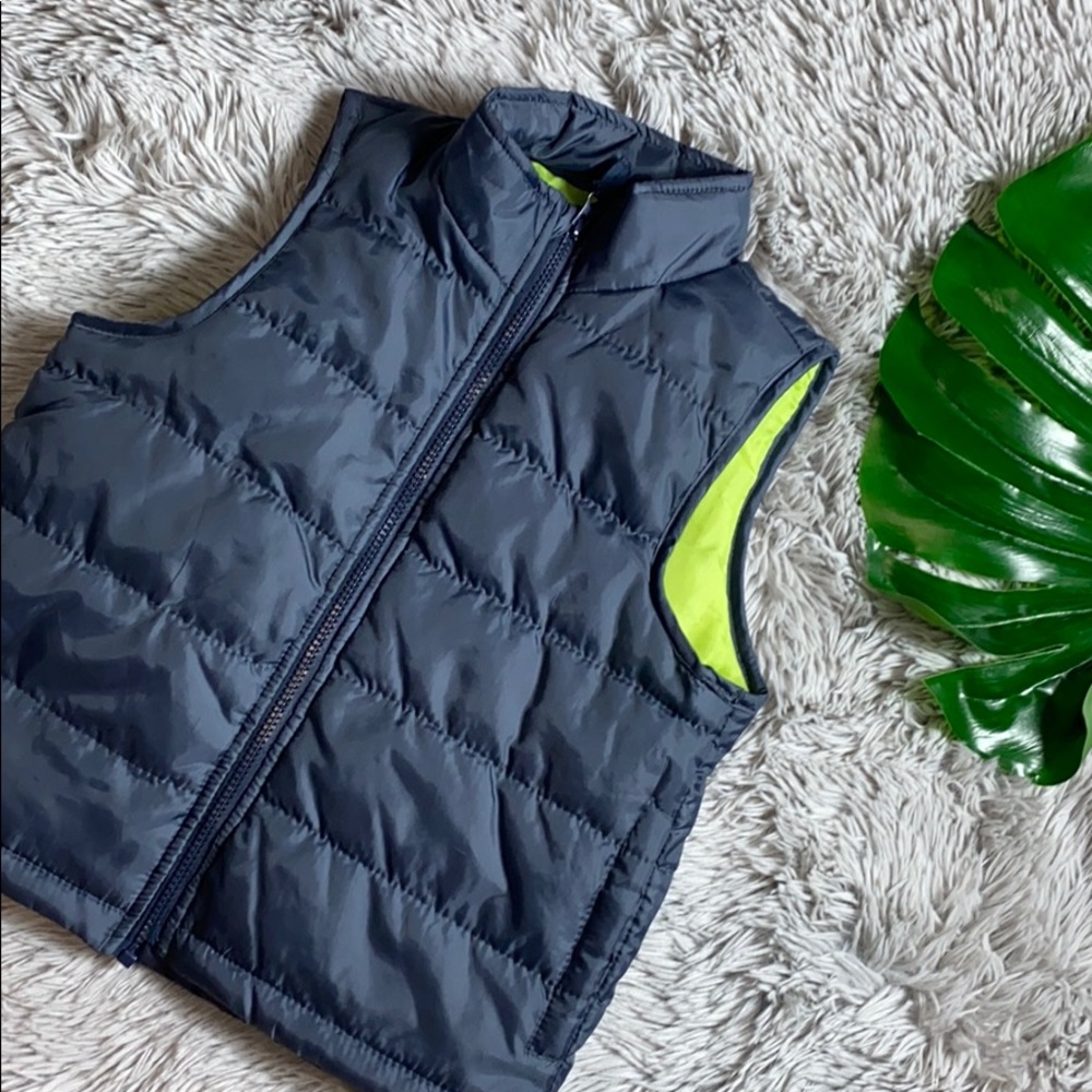 🌺London Fog blue boys puffer vest size 4